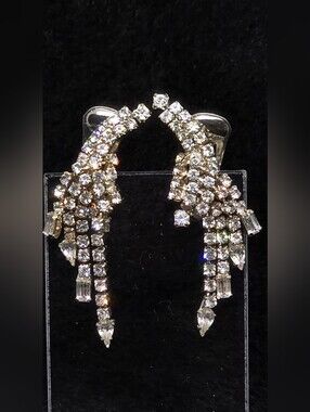 Vintage Rhinestone Waterfall Clip On Earrings Baguette Dangle Hollywood Regency